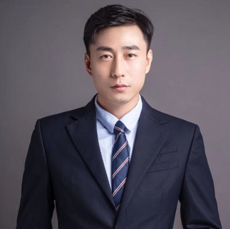 向辉 美术指导负责人